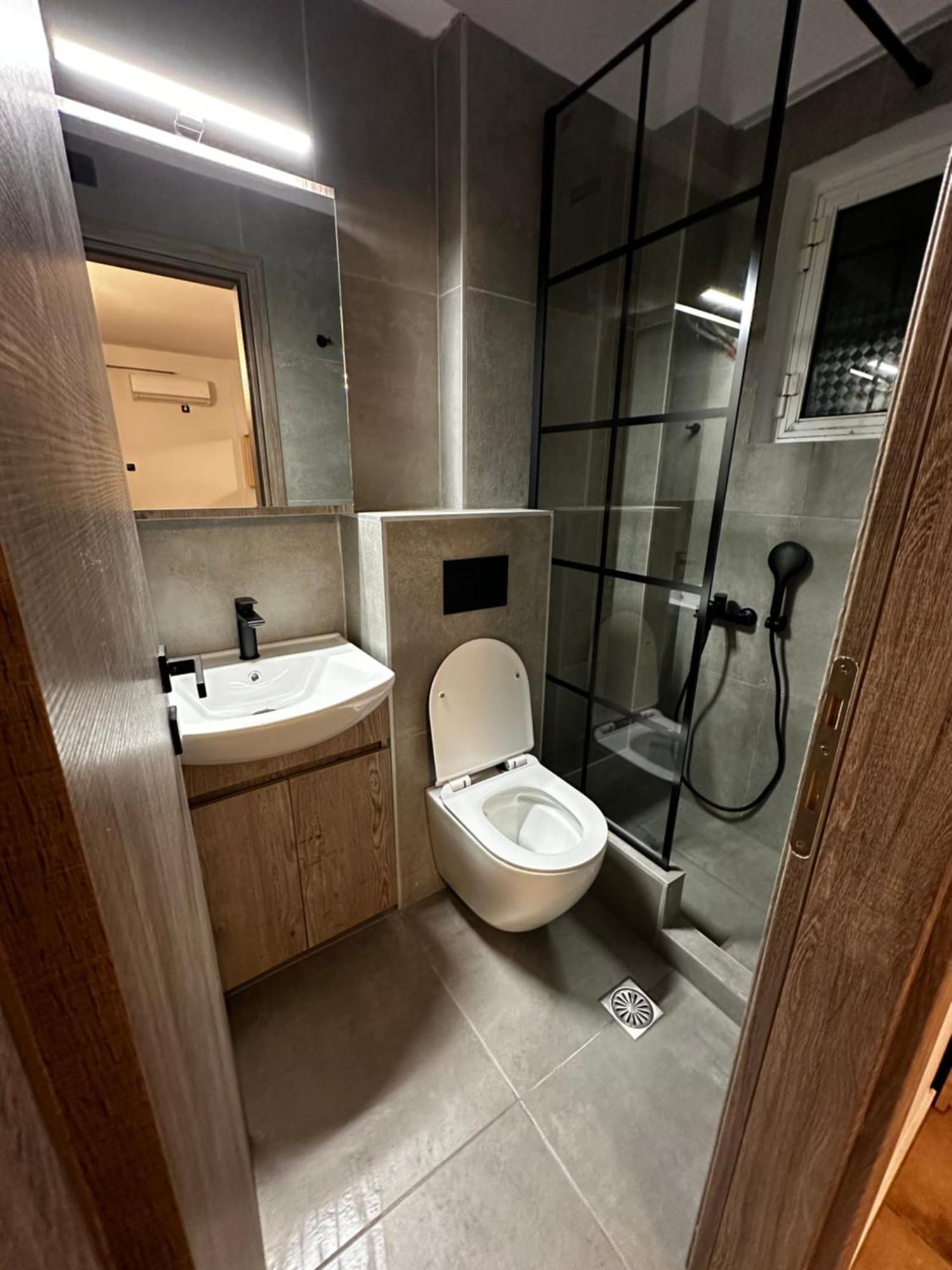 Appartement Νεάπολη à Larissa Extérieur photo